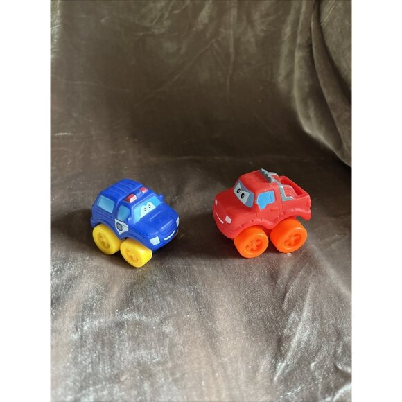 Lot Of 2 Blue Police & RedTonka Chuck & Friends Wheel Pals Soft Vehicles Hasbro - Picture 1 of 14